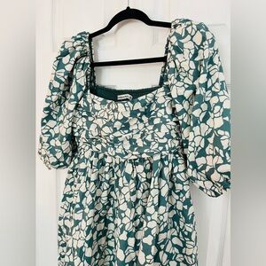 Abercrombie & Fitch Emerson Ruched Dress Size Medium Green White Puffed Sleeves